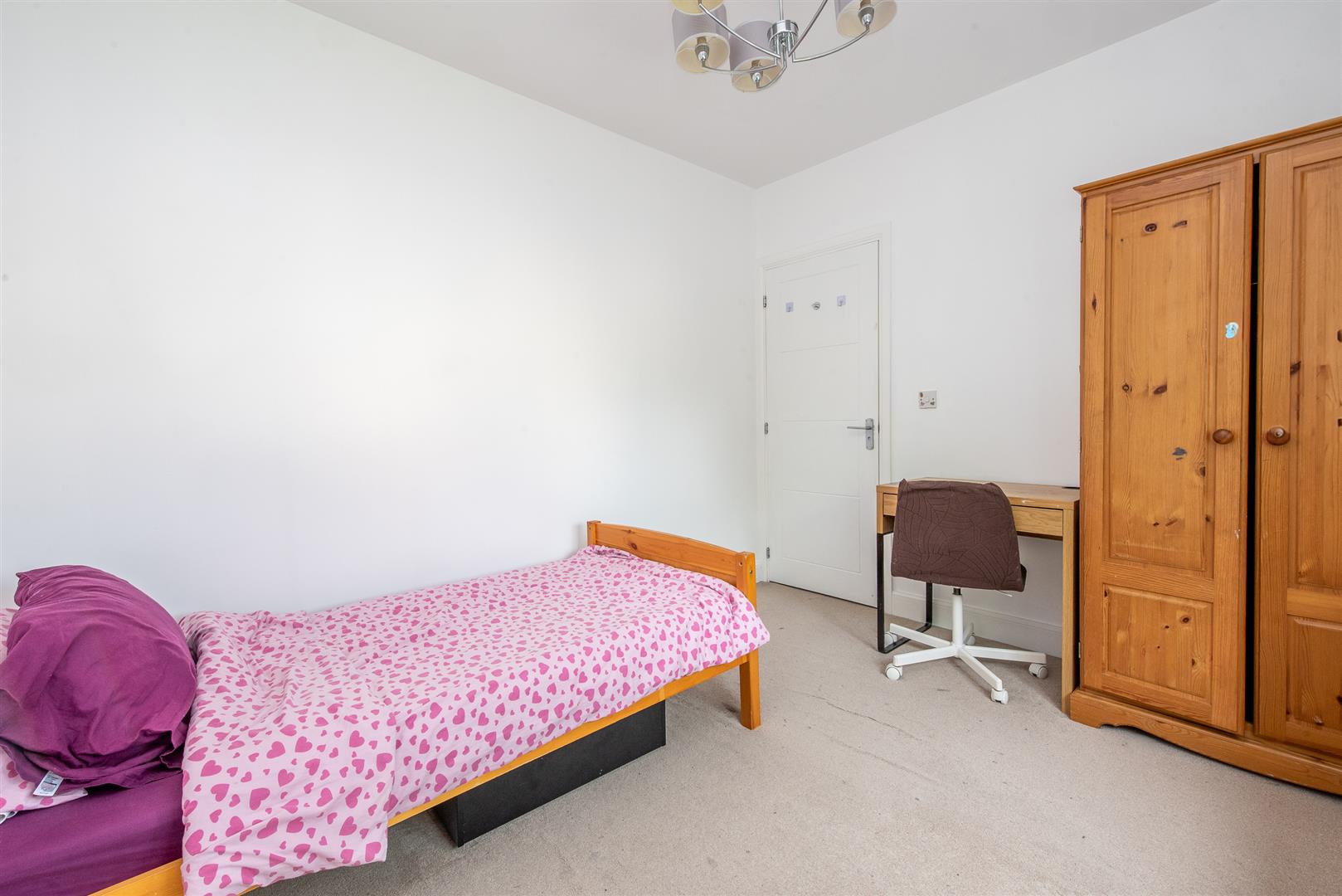 Oak Leaf Drive, Preston